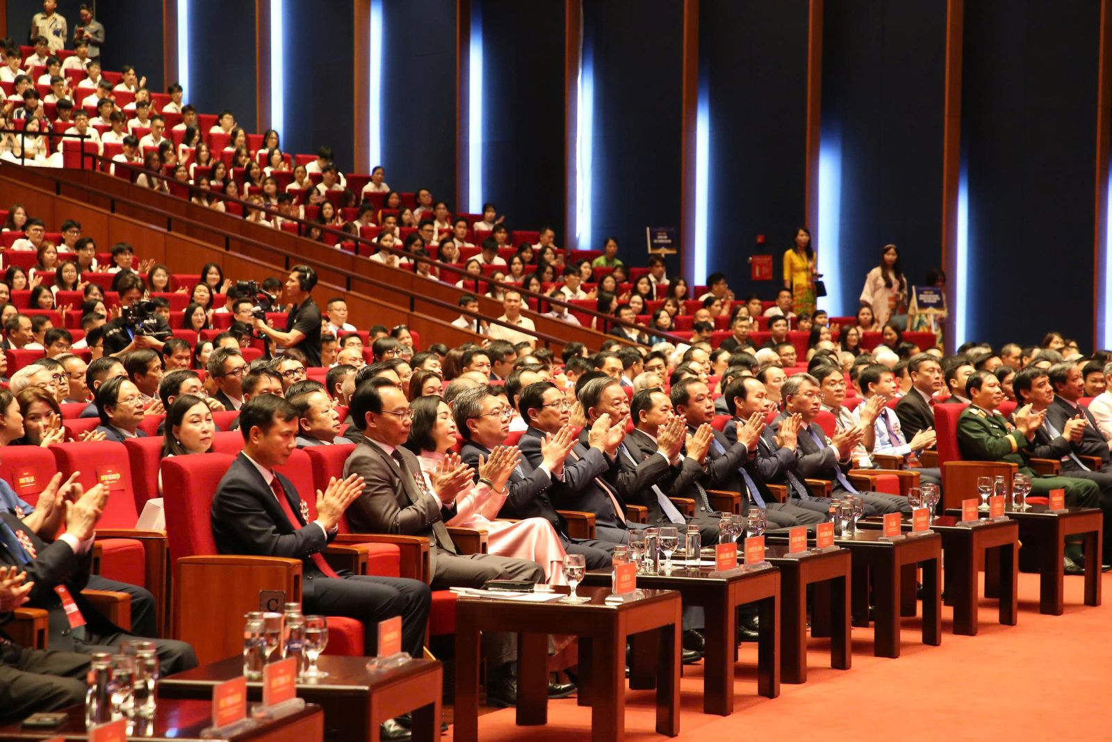 Tháo điểm nghẽn về thể chế cho Đại học